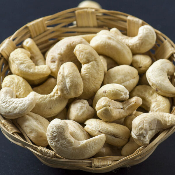 🥜 Cashew Nuts – Premium Quality | Bulk Supply