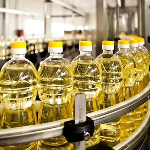 Sunflower Oil bUlk (2) Bulk sunflower oil supply for food manufacturing